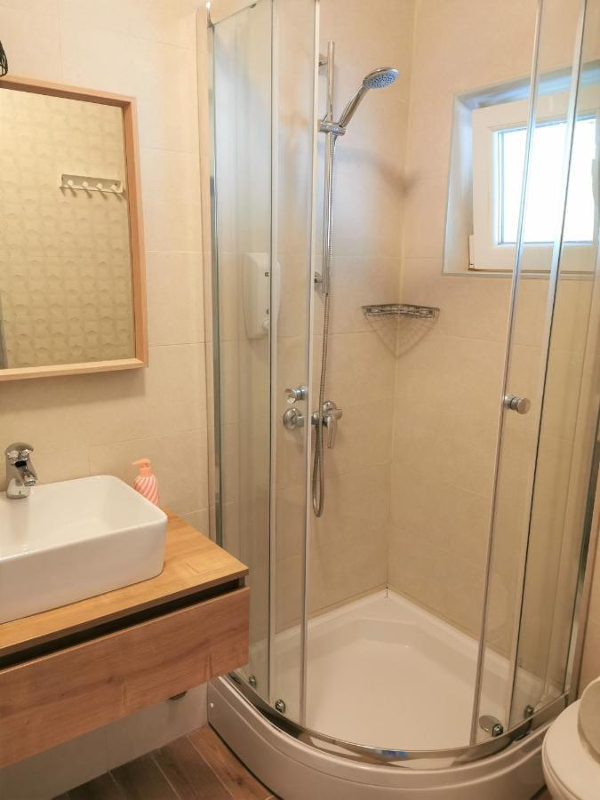 Lenka Apartments I Novalja Luaran gambar