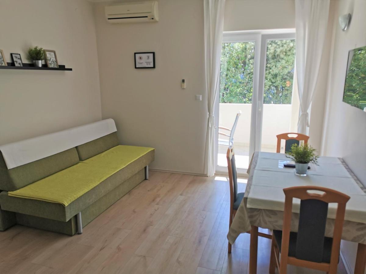 Lenka Apartments I Novalja Luaran gambar