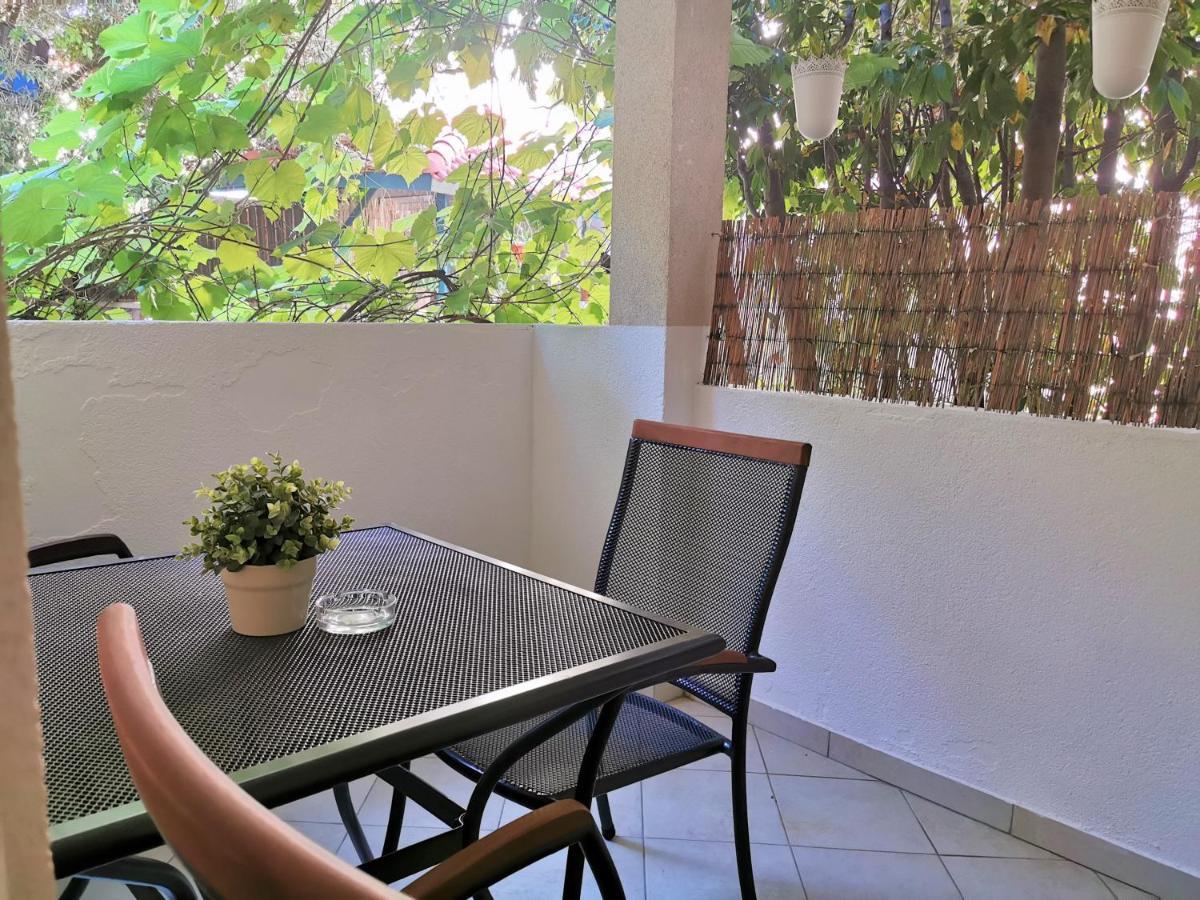 Lenka Apartments I Novalja Luaran gambar