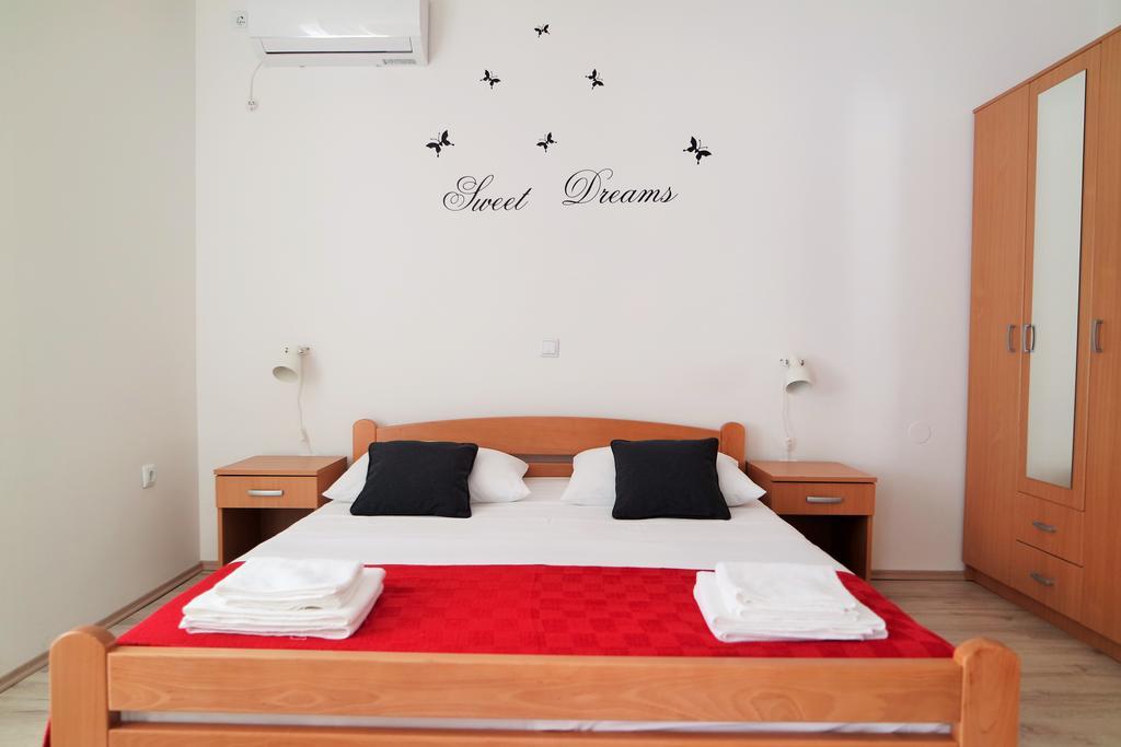 Lenka Apartments I Novalja Luaran gambar