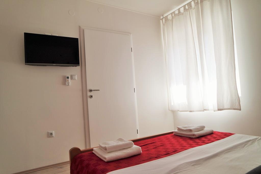 Lenka Apartments I Novalja Luaran gambar