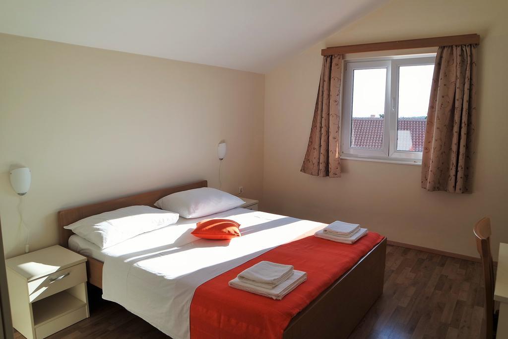 Lenka Apartments I Novalja Luaran gambar