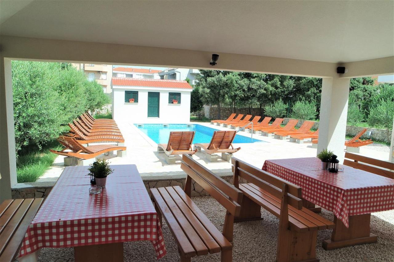 Lenka Apartments I Novalja Luaran gambar